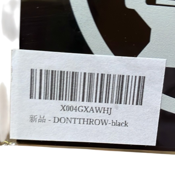 Bathroom “Don’t Throw Items In Toilet” Signs (4) - Picture 3 of 3